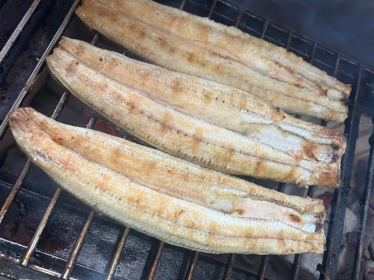 【炭焼うなぎ】国産鰻 5尾 三河一色産 送料込み